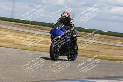 media/Apr-26-2024-TrackDaz (Fri) [[c4b677d280]]/B Group/120pm (Wheelie Bump)/